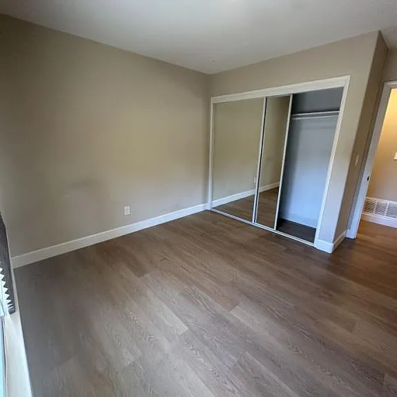 4636 Benhurst Ave — Photo 8