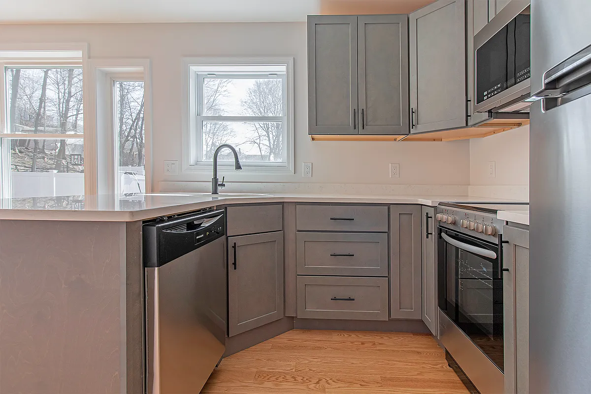 Stainless steel appliances. - 59 Auriga St