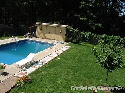 2nd image of 55 Wertman Ln