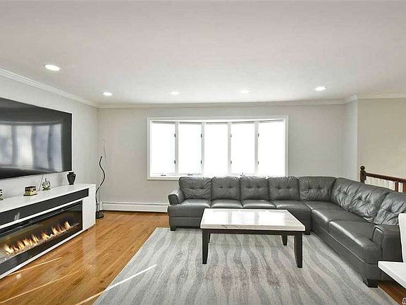 4th image of 2531 Frederick Ave