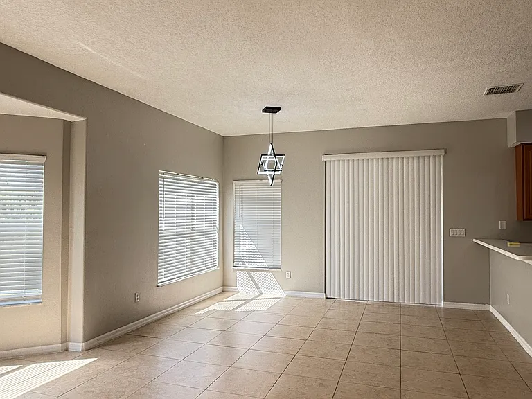 2338 Wintermere Pointe Dr — Photo 8