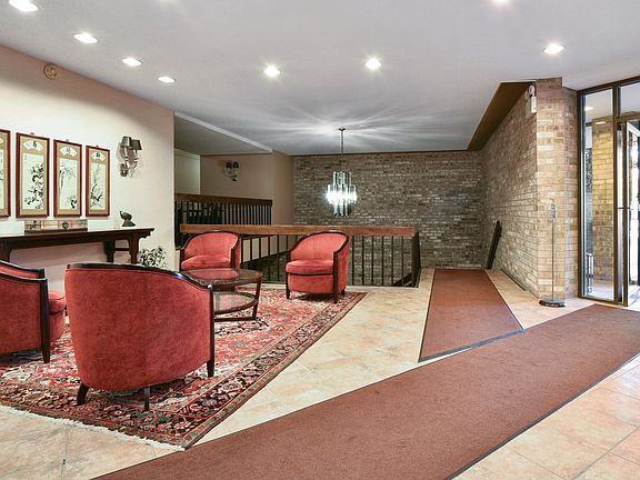 2nd image of 30 Greenridge Ave APT 2C