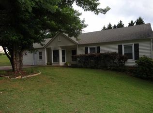 3233 New Rutledge Rd NW, Kennesaw, GA 30152