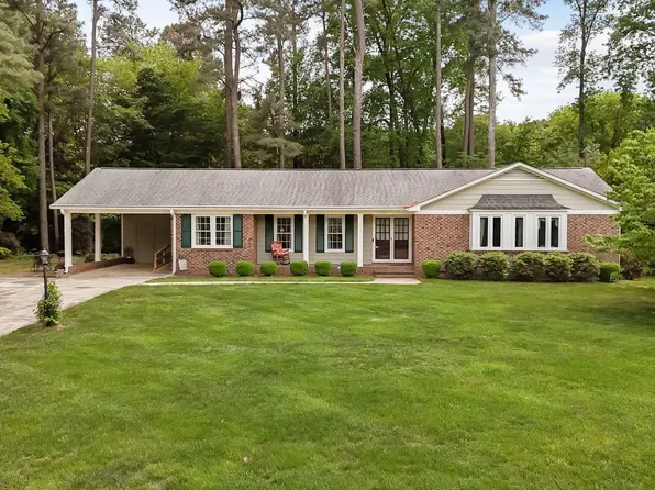 6401 Wrenwood Ave, Raleigh, NC 27607