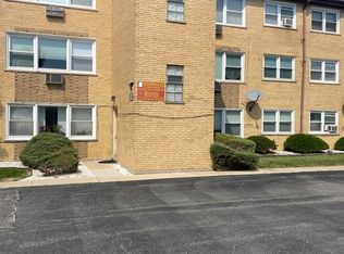 10739 S Pulaski Rd #2B, Chicago, IL 60655