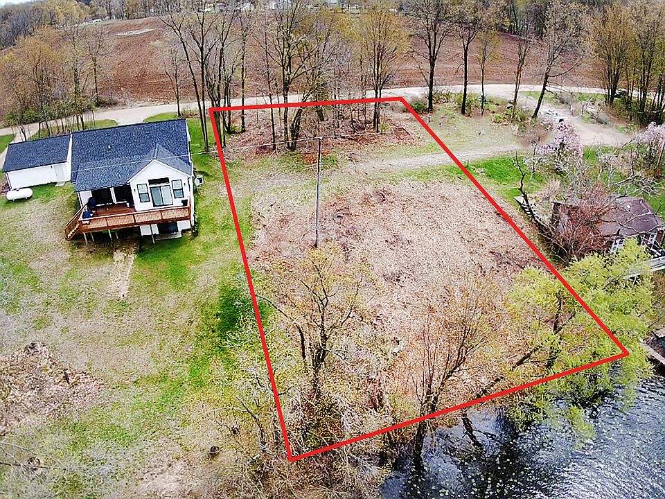 1st image of 2686 W Geneva Lake Dr