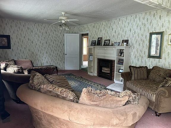 2nd image of 236 Barnes St