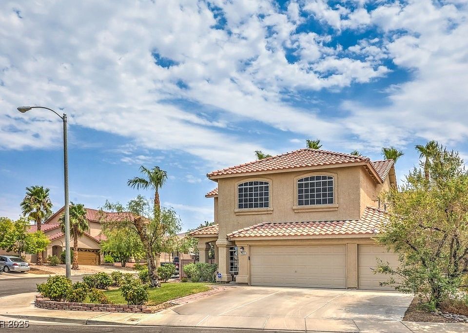 1st image of 1455 Verde Triandos Dr