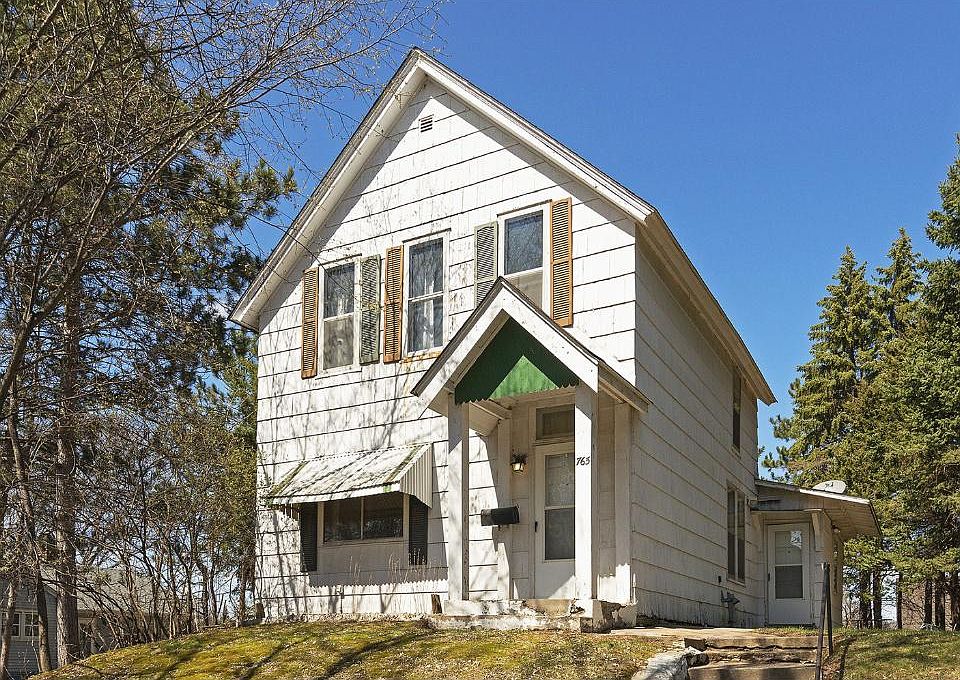 1st image of 765 Hyacinth Ave E