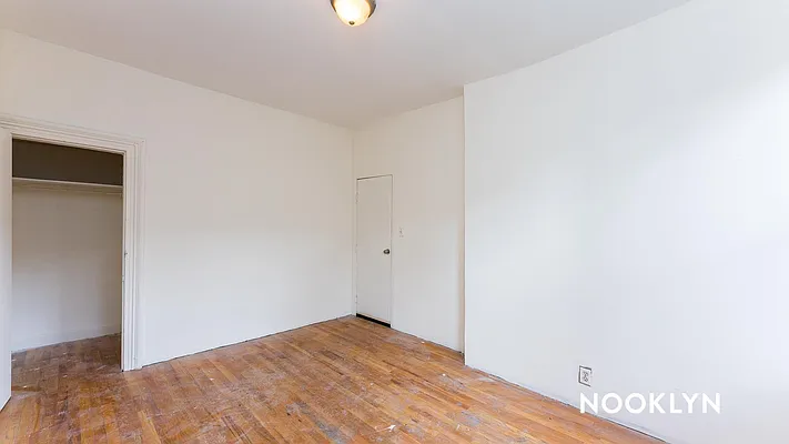 Rented by Nooklyn NYC LLC | media 8