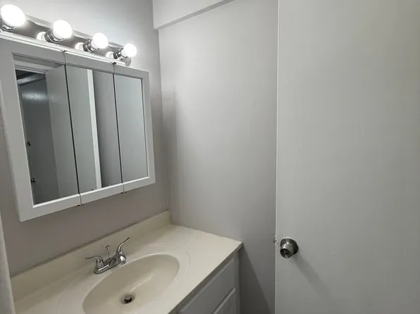 Astoria Commons Apartments