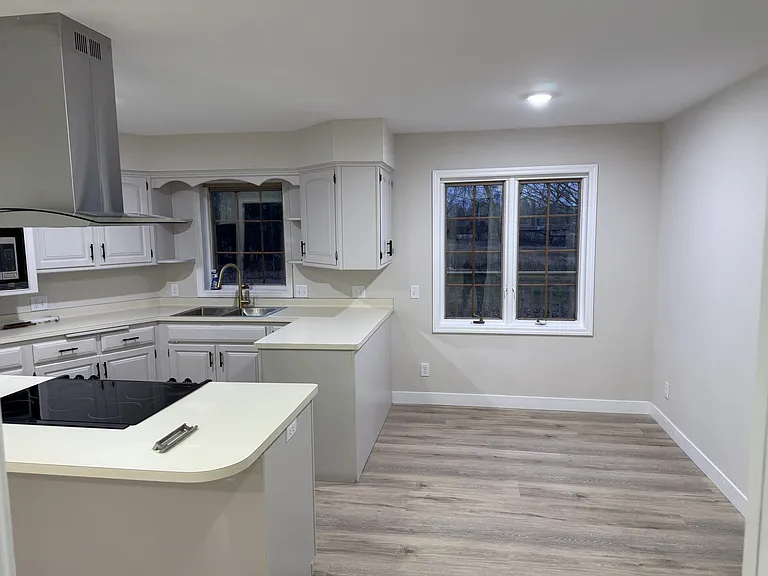 5500 Vagabond Ln N — Photo 5