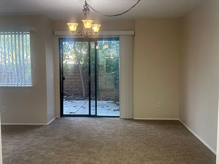 14430 Pickwick Ln — Photo 19