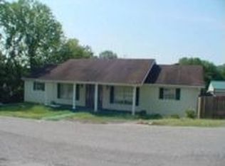 118 Bright Ave, Carthage, TN 37030