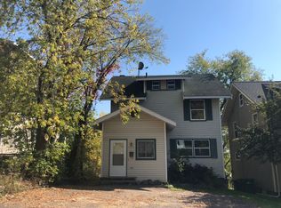 1712 E 5th St, Duluth, MN 55812