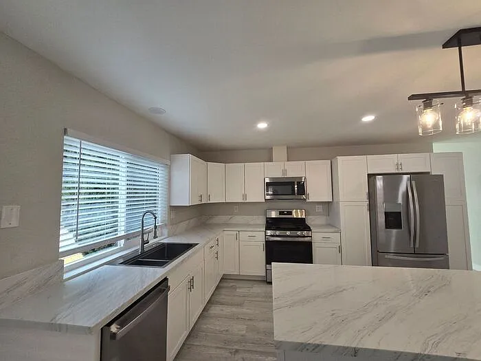 11321 Volans St — Photo 14