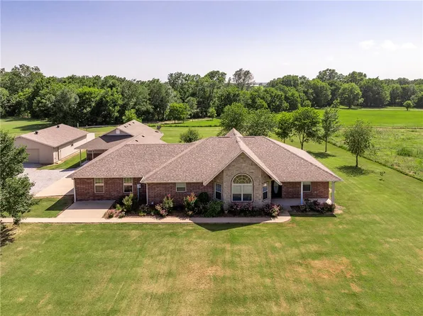 19253 Highway 16, Siloam Springs, AR 72761