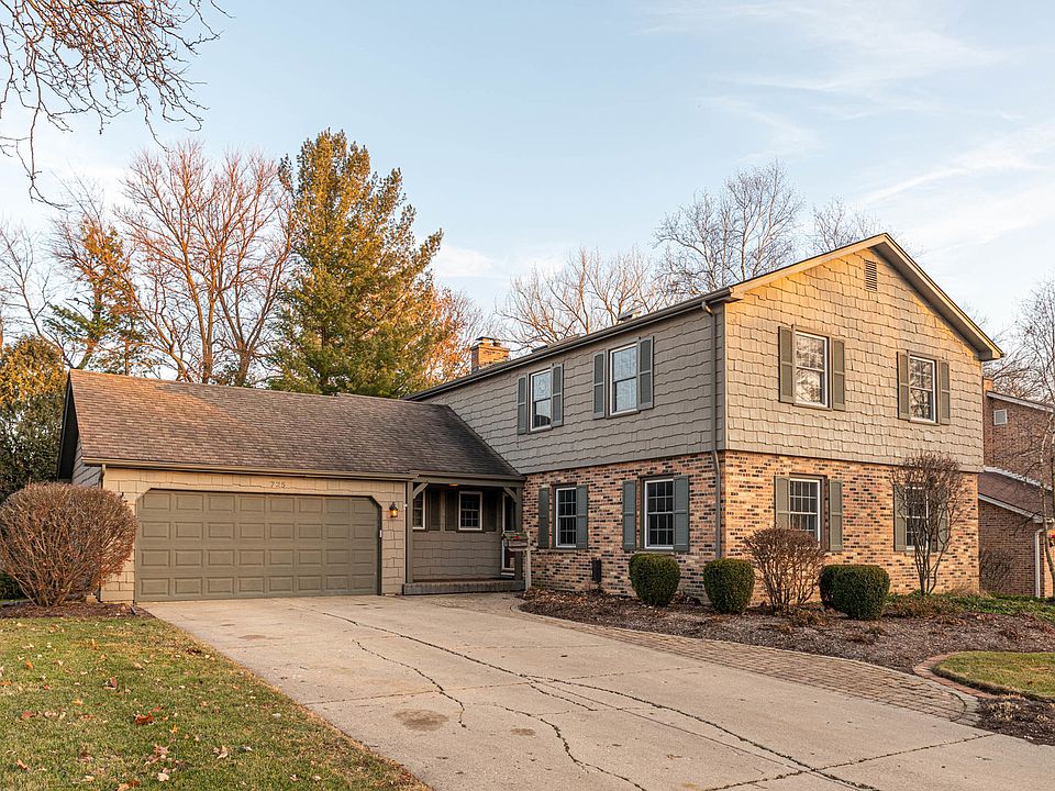 1st image of 725 N Willow Wood Dr