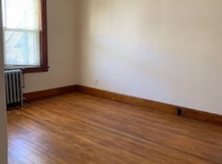 5 Hill St #2, Webster, MA 01570