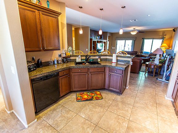 3rd image of 4510 E Hazeltine Way