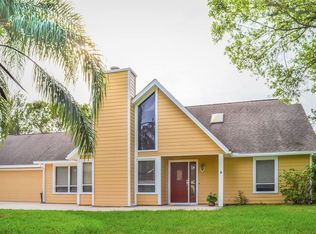 495 45th Ct, Vero Beach, FL 32968