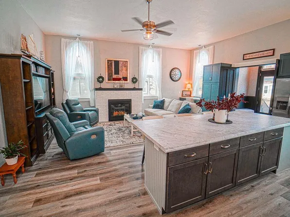 712 Lacrosse Street, Mauston, WI 53948