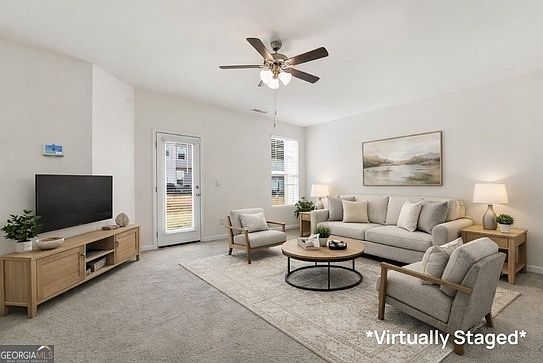 3rd image of 2687 Paxton Pl