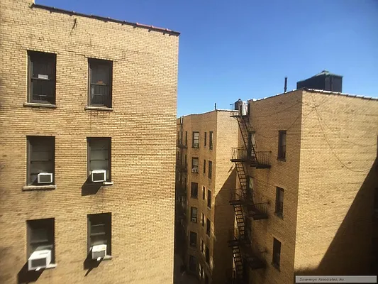 Rented by Sovereign Associates | media 8