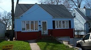 1st image of 146 Woods Ave