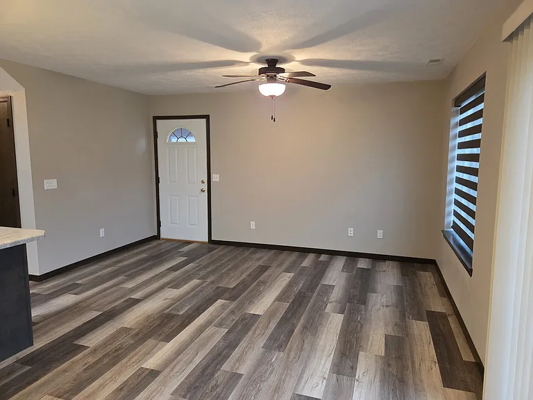 9509 W Gert St — Photo 5