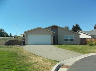 2118 S 68th Ave, Yakima, WA 98903