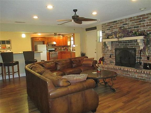 2nd image of 3600 Richland Ave
