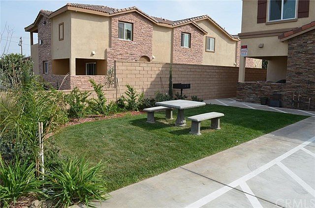 2nd image of 1539 W Ramona Dr