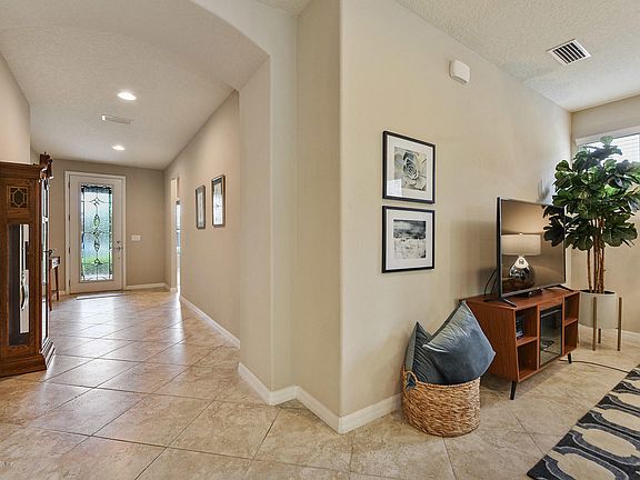 5th image of 333 Winding Path Dr