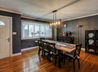 54 Hempstead Rd, Hamilton, NJ 08610