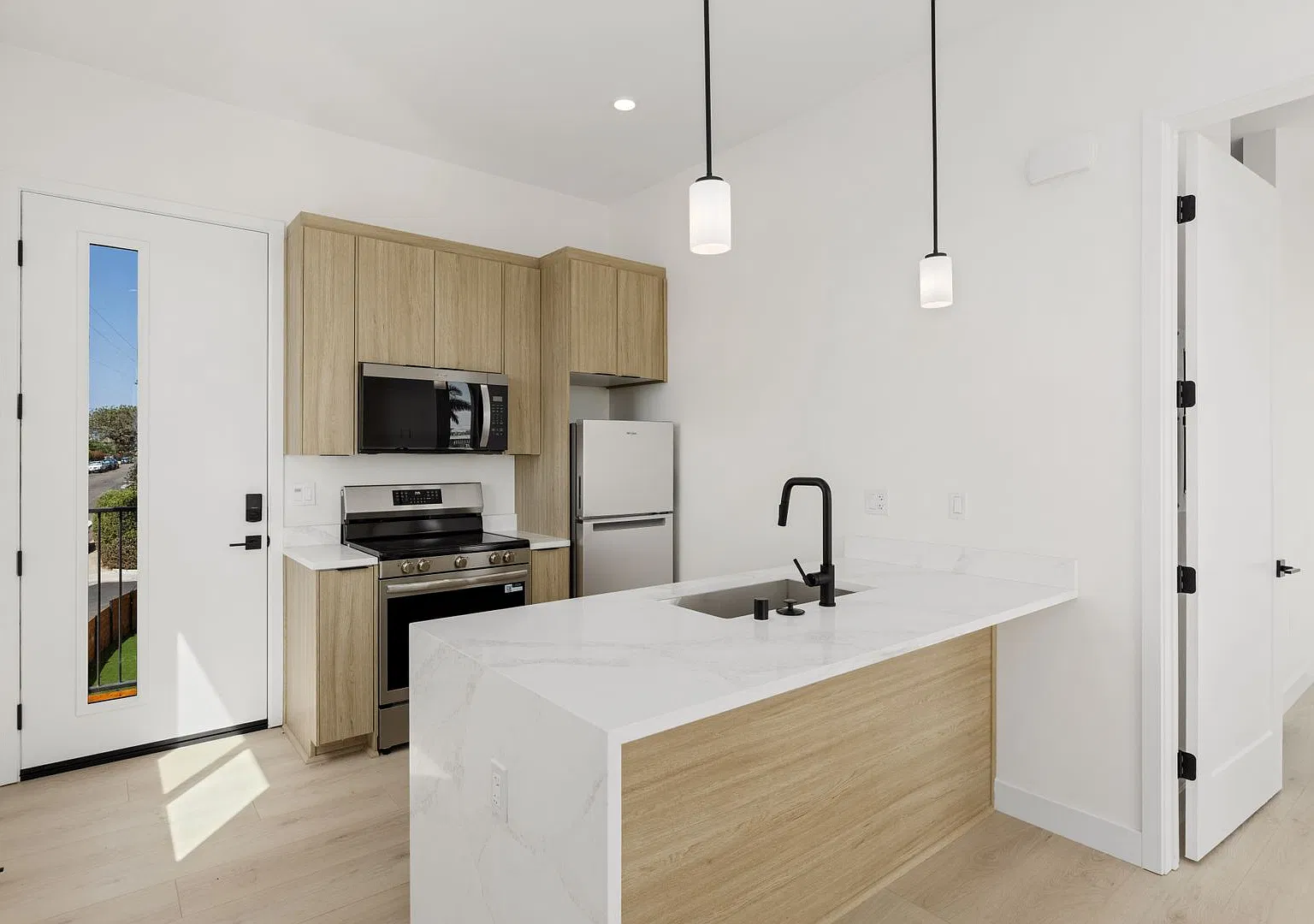 6819 Newbold Court — Photo 1