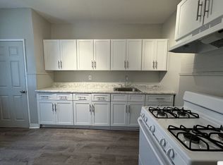 236 Bayview Ave FLOOR 1, Jersey City, NJ 07305