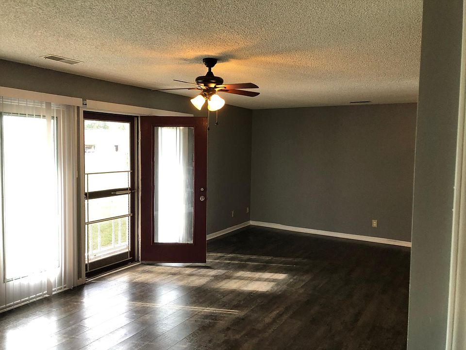 1st image of 6115 Meadow Rose Ln