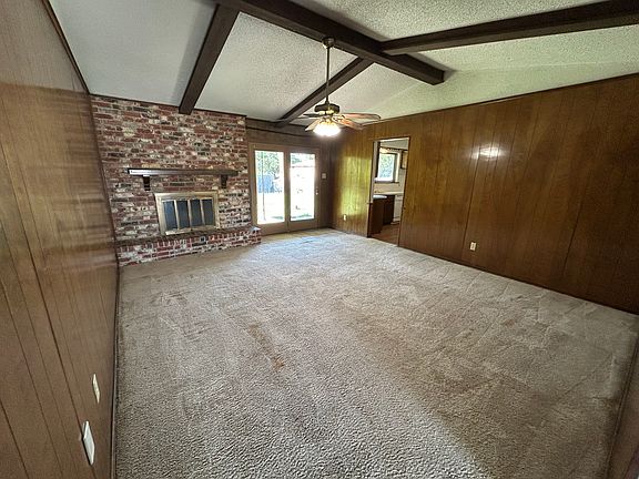3rd image of 3400 Walton Ave