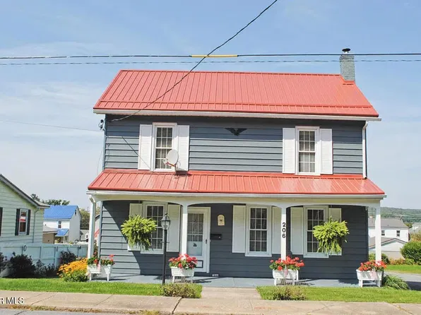 206 Lambert St, Central City, PA 15926
