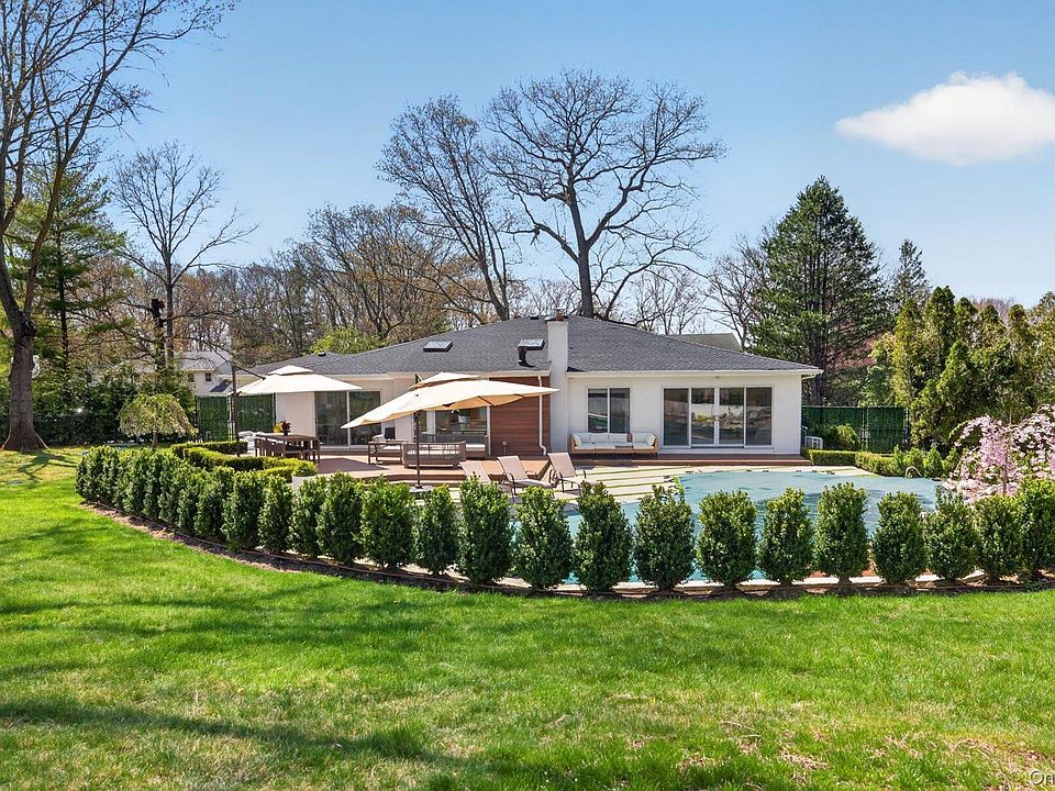 1st image of 161 Yukon Drive