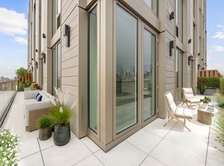 644 E 14th St #2002, New York, NY 10009