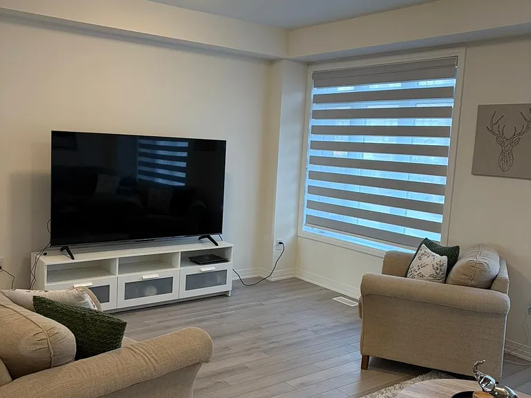 585 Colborne St W #205 — Photo 11