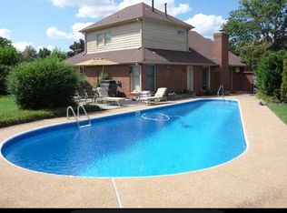 7730 Hunters Run Dr, Germantown, TN 38138