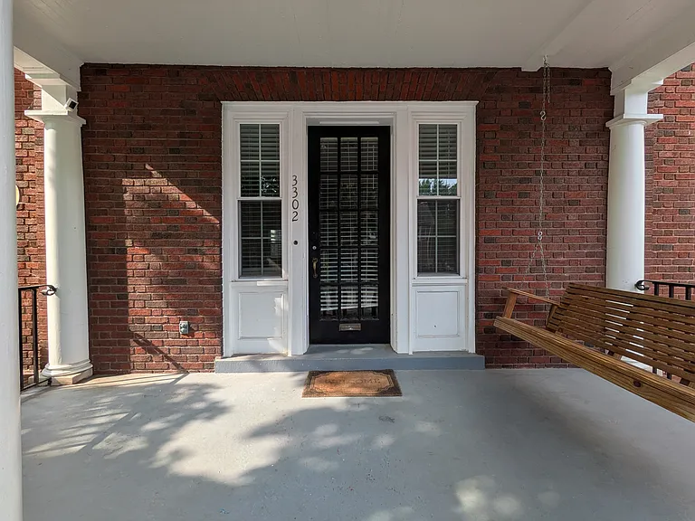 3302 Kensington Ave #3302 — Photo 2