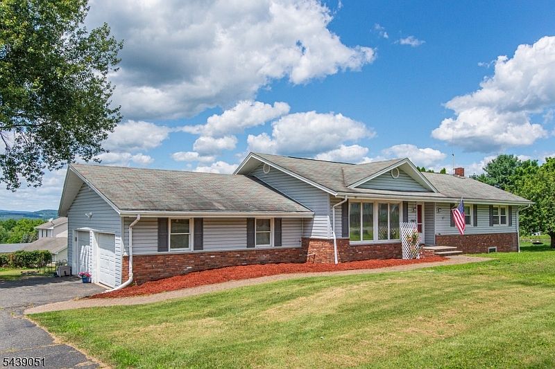 1563 County Rd 565, Sussex, NJ 07461 | Zillow