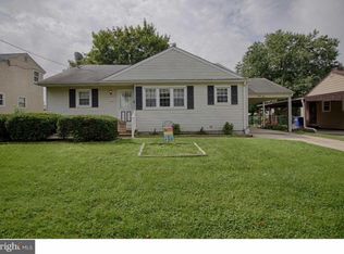 34 Woodbine Ave, Maple Shade, NJ 08052