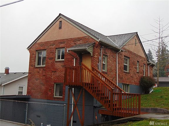 2nd image of 420 Cline Ave