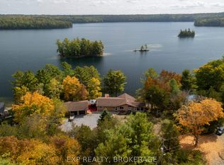 3037 Hilltop Ln, South Frontenac, ON K0H2L0