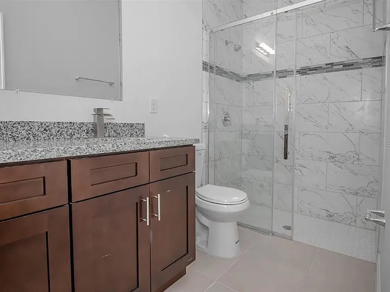4033 SW 139th Street Rd — Photo 9